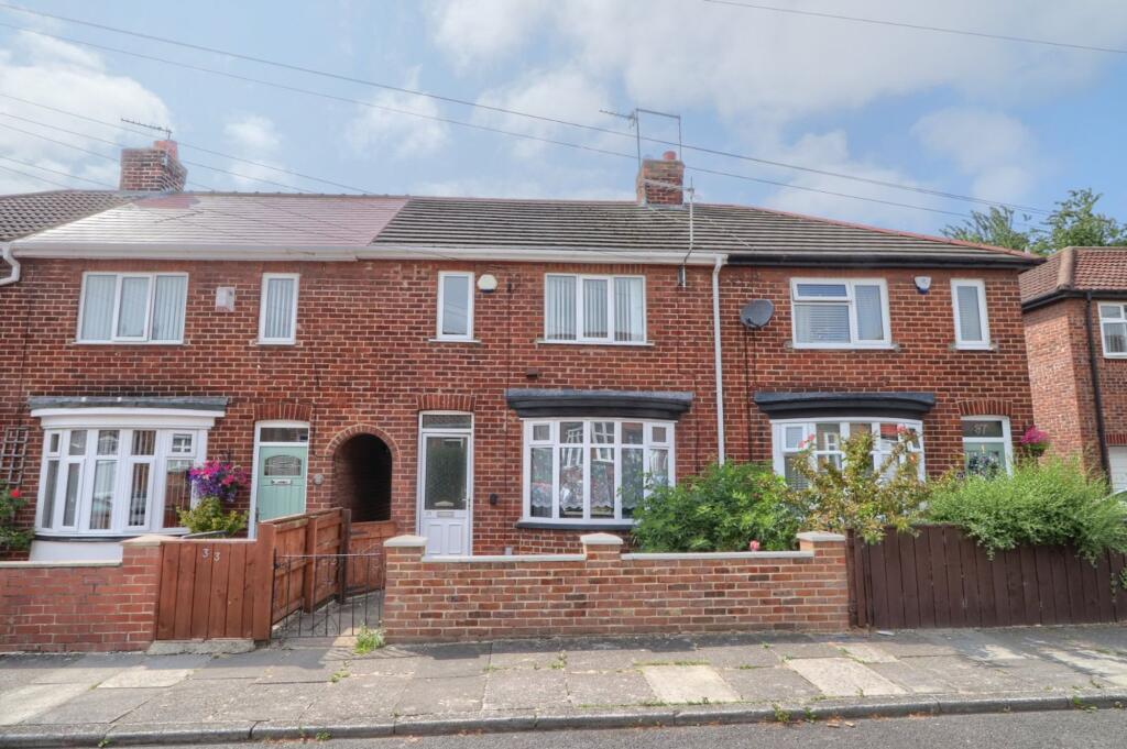 3-bed terraced on Mowbray Road, Stockton-On-Tees, TS20, £120,000