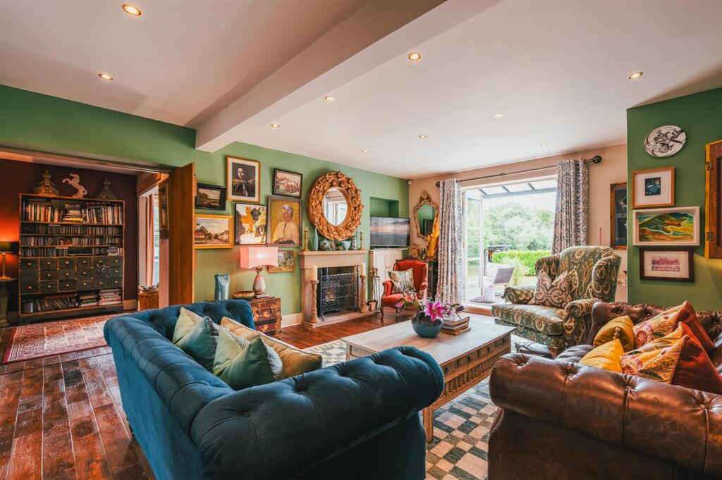 House in Sheffield - View 4
