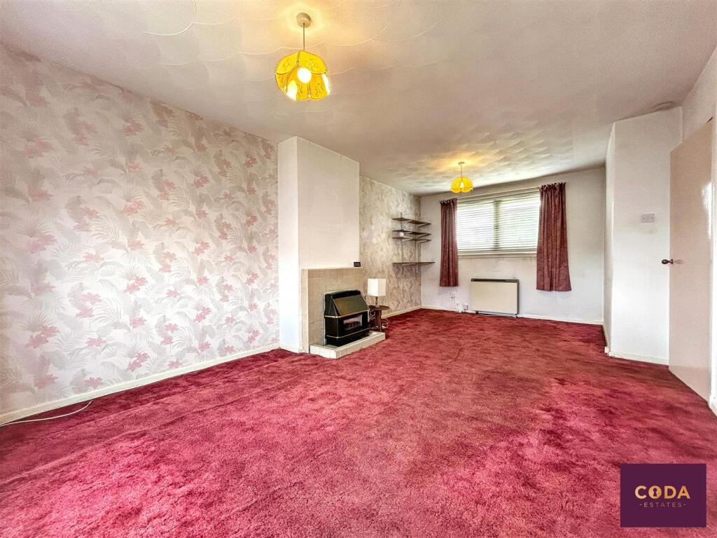 Fellsview Avenue, Kirkintilloch photo 4