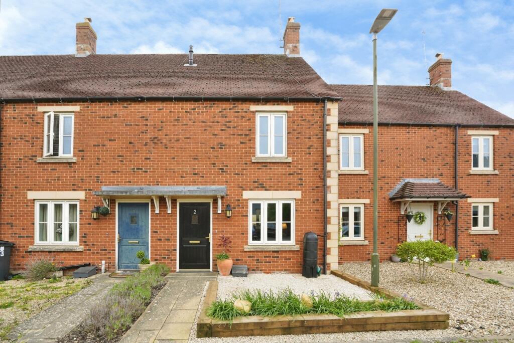 Main image of property: Hennemarsh Place, Moreton-in-Marsh, GL56