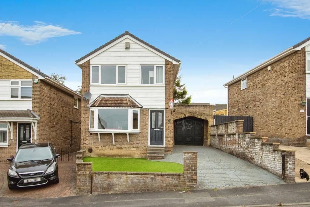 Main image of property: Newton Court, Wakefield, West Yorkshire, WF1