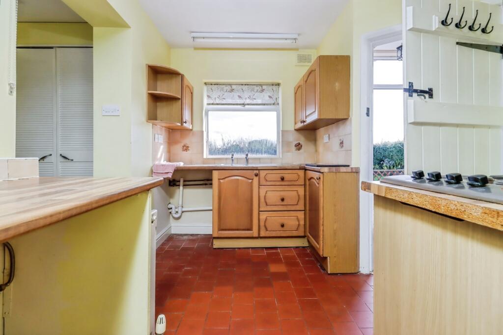 House in Stafford, Standon - View 4