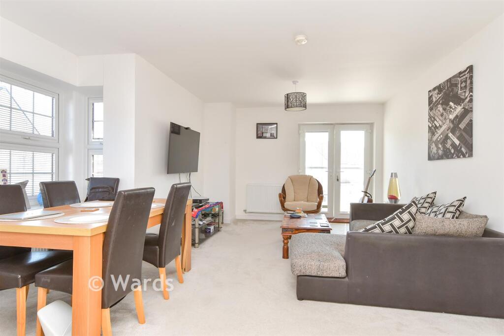 Apartment in Tonbridge and Malling, Wouldham - View 4