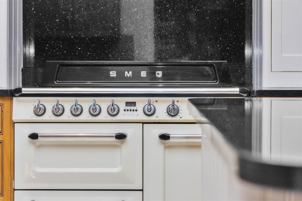 Additional image 98 of Manchester Road, Clowbridge, Burnley