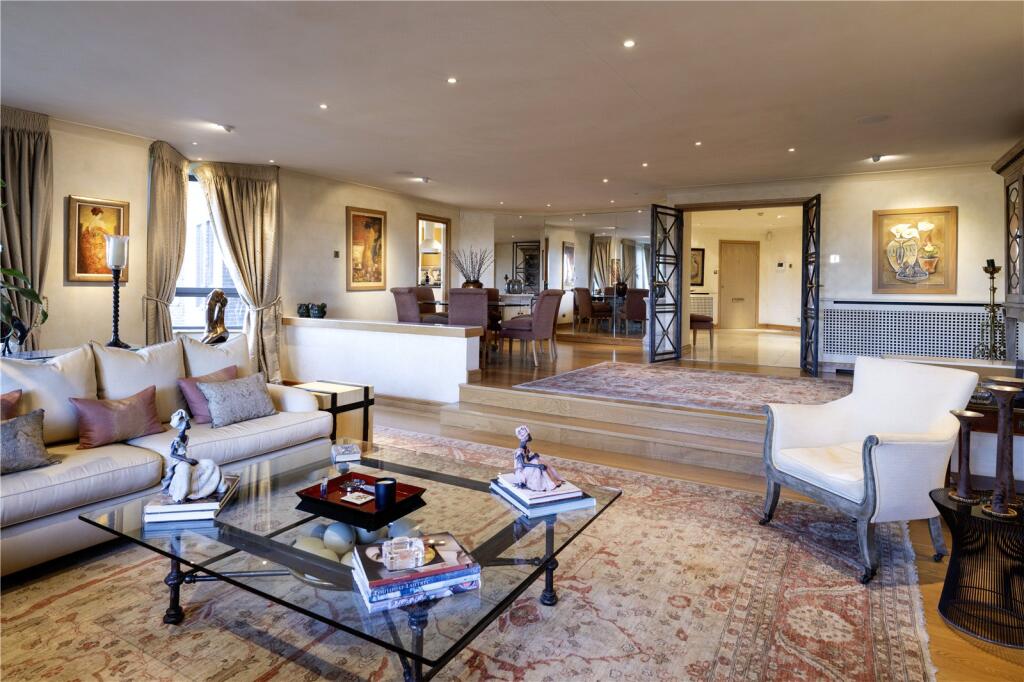 Apartment in London, Vale of Health, West Hampstead - View 2