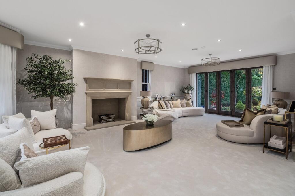Chatsworth Road, Worsley, M28 photo 4