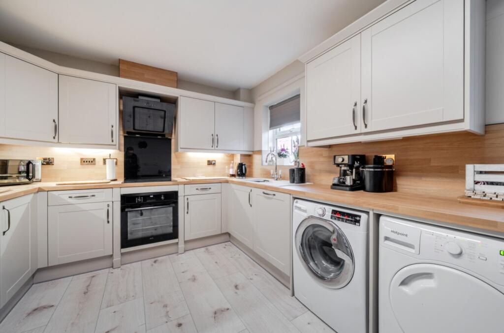 House in East Lindsey, Wragby - View 3