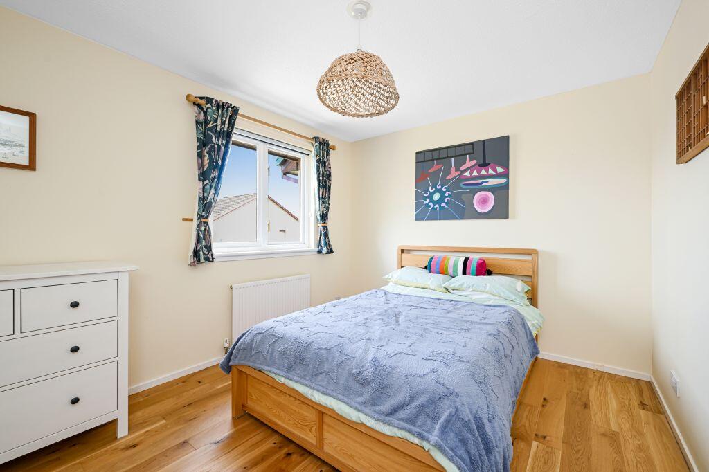 34 Carnbee Crescent, Liberton, Edinburgh, EH16 6GF - More