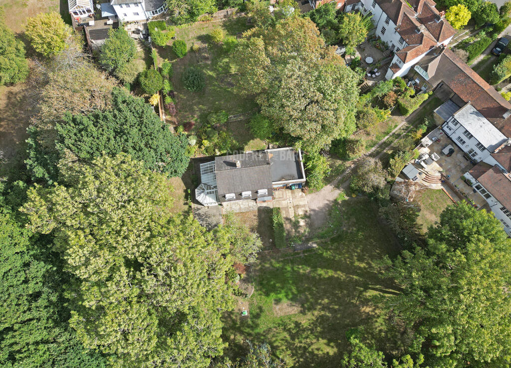 Main image of property: Hammers Lane, Mill Hill Village