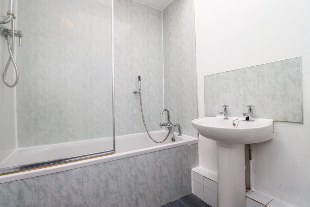 Balmoral Court, Etterby, Carlisle, CA3 photo 4