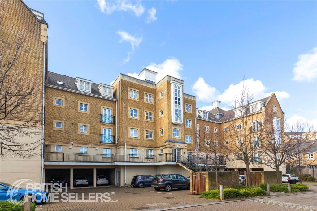 Main image of property: Sandpiper Close, Greenhithe, Kent, DA9