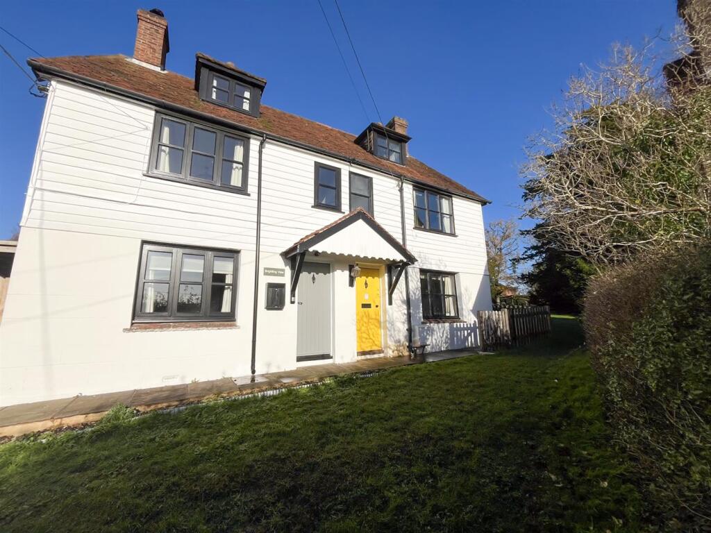 Main image of property: School Hill, Etchingham TN19 7DZ