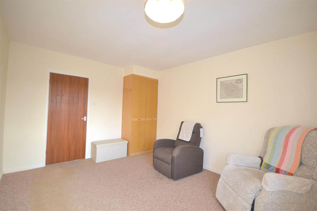 Apartment in Dorchester, Fordington, Dorset - View 5