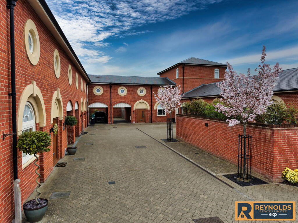 Main image of property: Leybourne Chase, West Malling, Kent, ME19 5ST