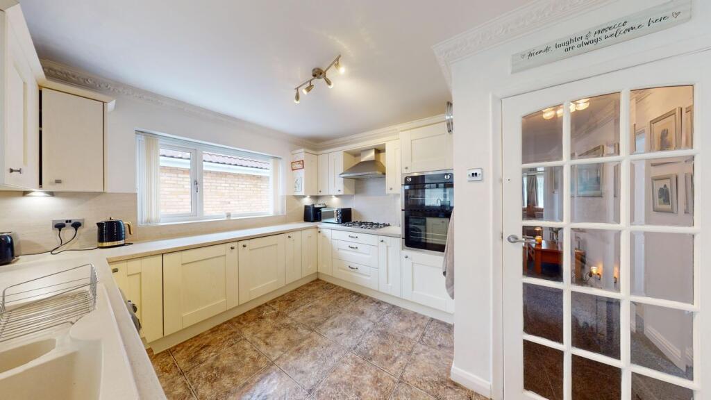 House in Doncaster - View 5
