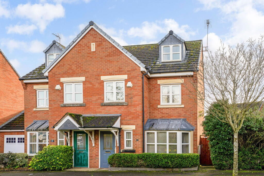 Main image of property: Clark Close, Shipston-on-stour, CV36 4HJ