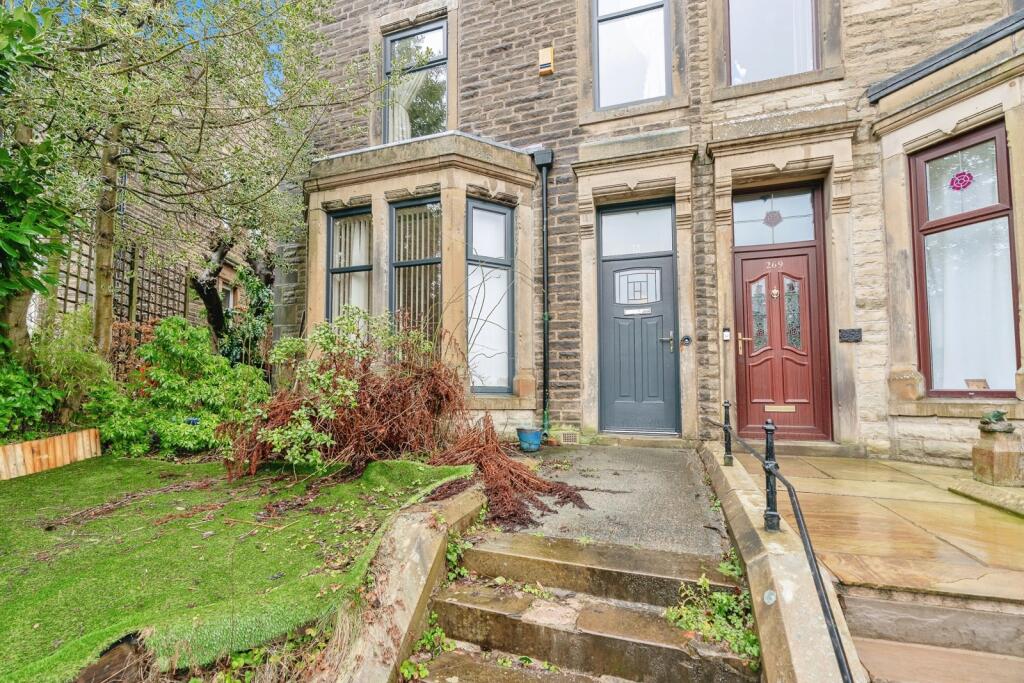 Manchester Road, Burnley, Lancashire, BB11