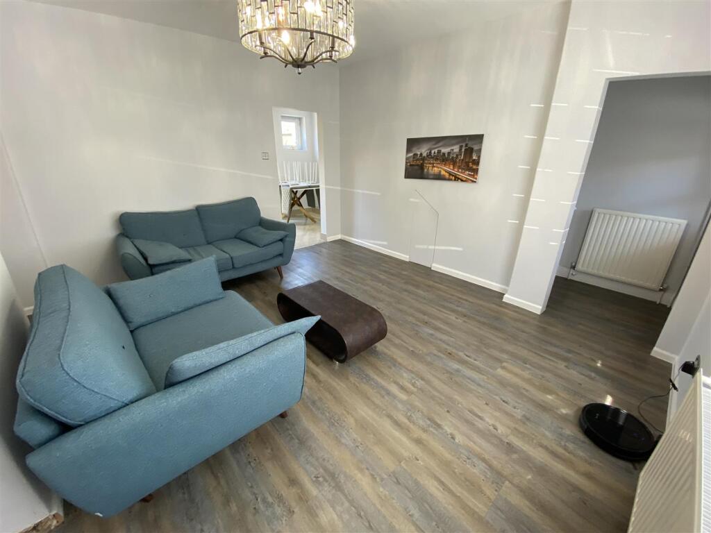 Lichfield Road, Dagenham - View 3