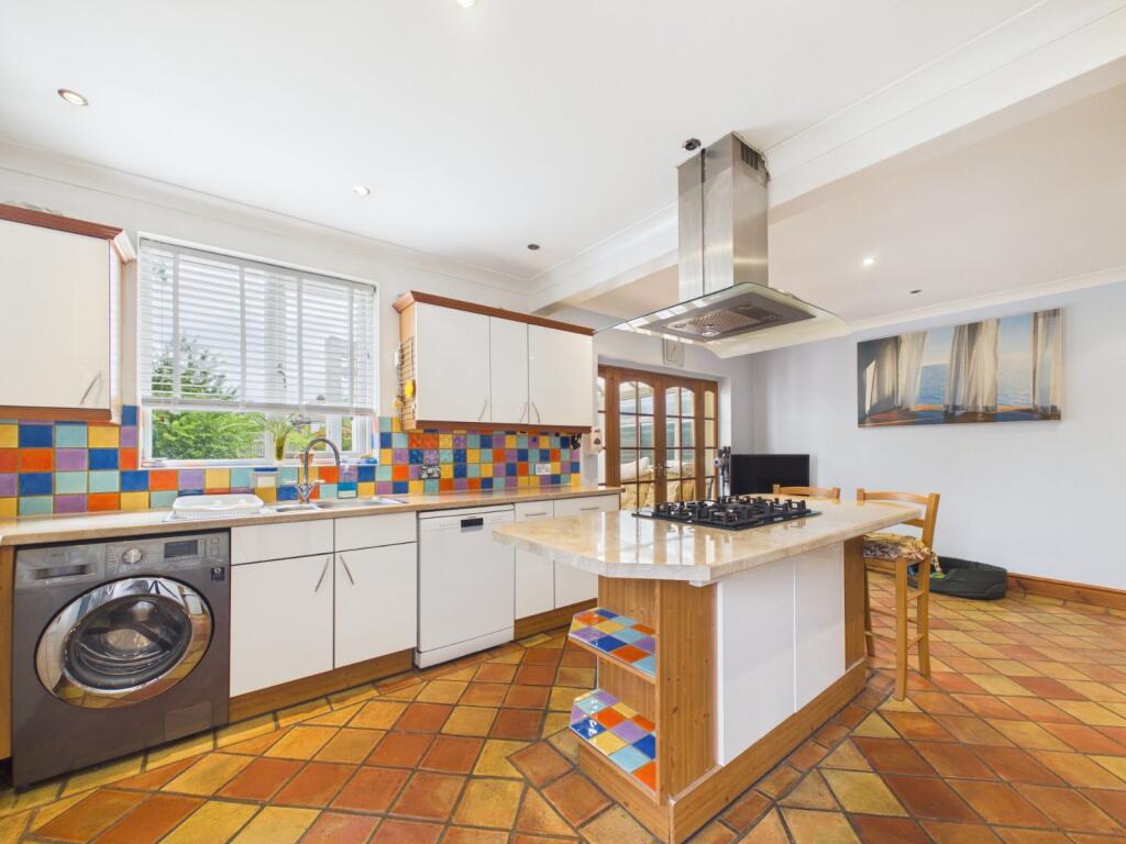 House in Twickenham - View 4