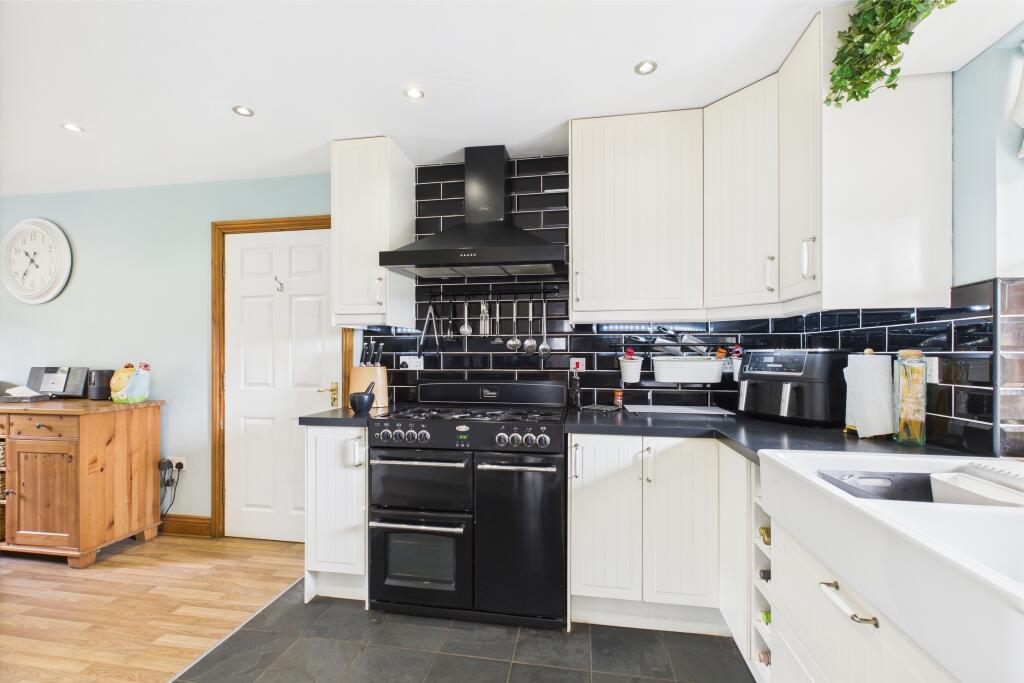 Lordenshaw Drive, Rothbury, Morpeth, Northumberland photo 4