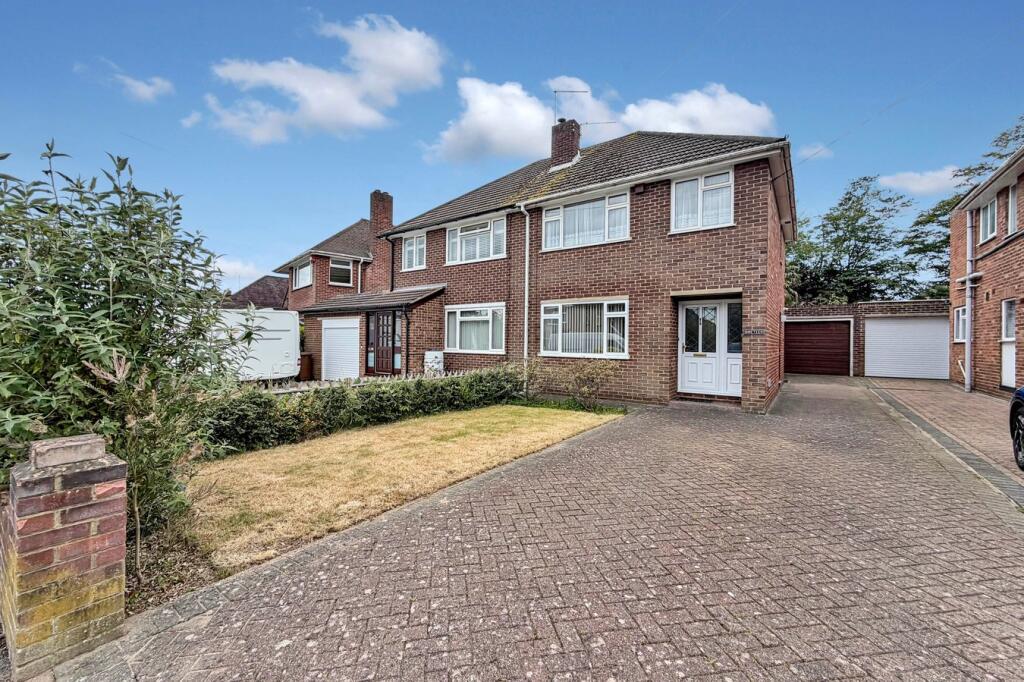 Main image of property: Cambridge Road, Rainham, Gillingham, ME8