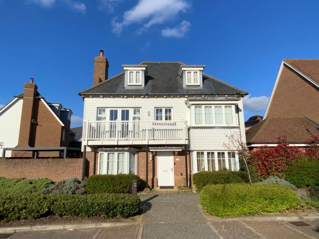 Main image of property: Holly Way, Kings Hill, ME19