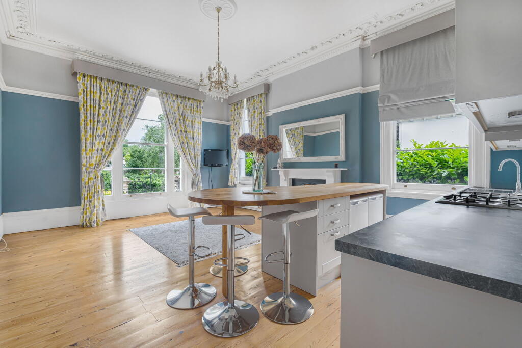 Apartment in Cheltenham, Marle Hill, Pittville - View 5