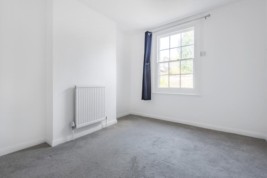 House in London - View 4