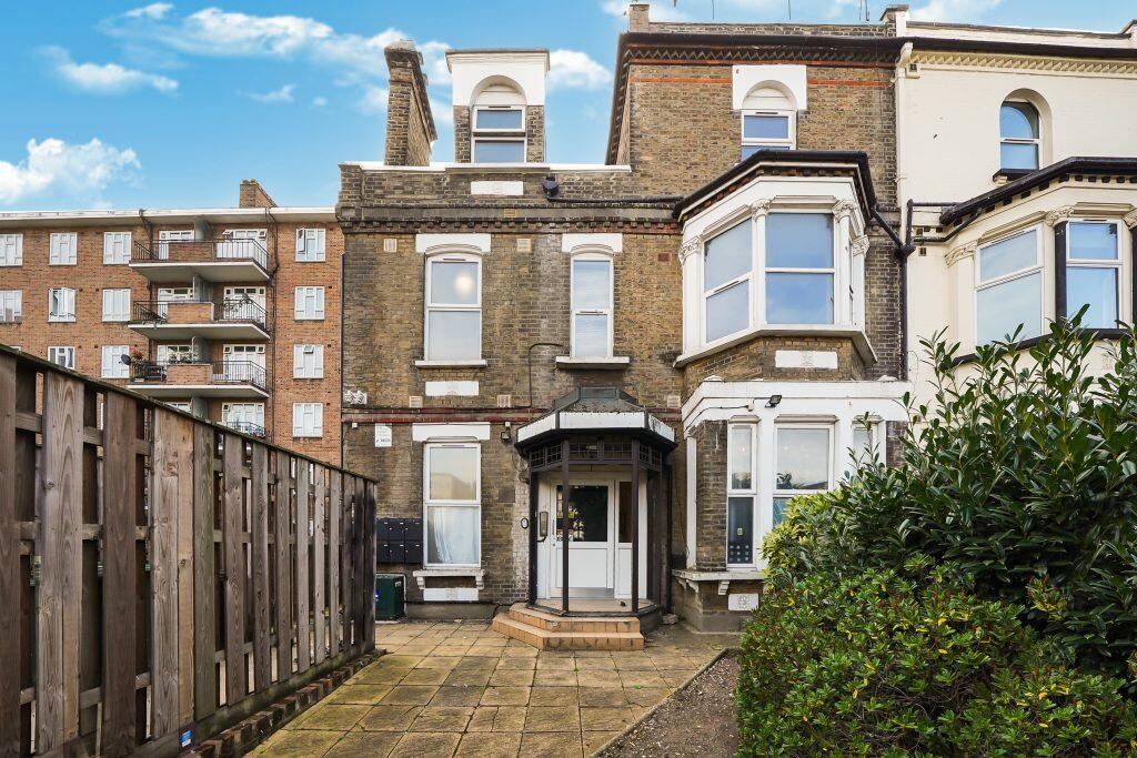 Main image of property: Green Lanes, London, N4 2ES