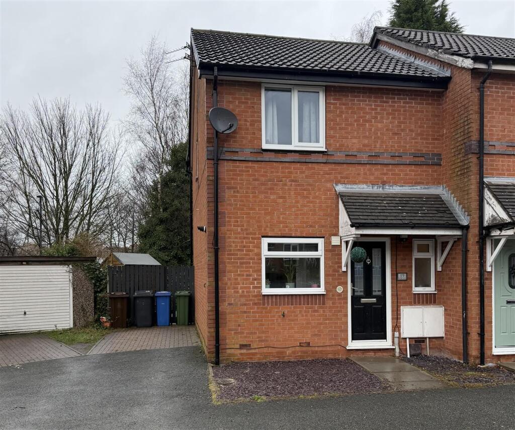 Main image of property: Hob Hill, Stalybridge