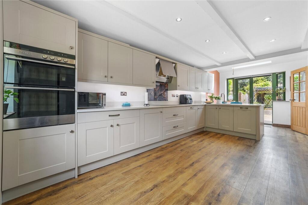 Hungerdown Lane, Lawford, Manningtree, Essex, CO11 - View 3