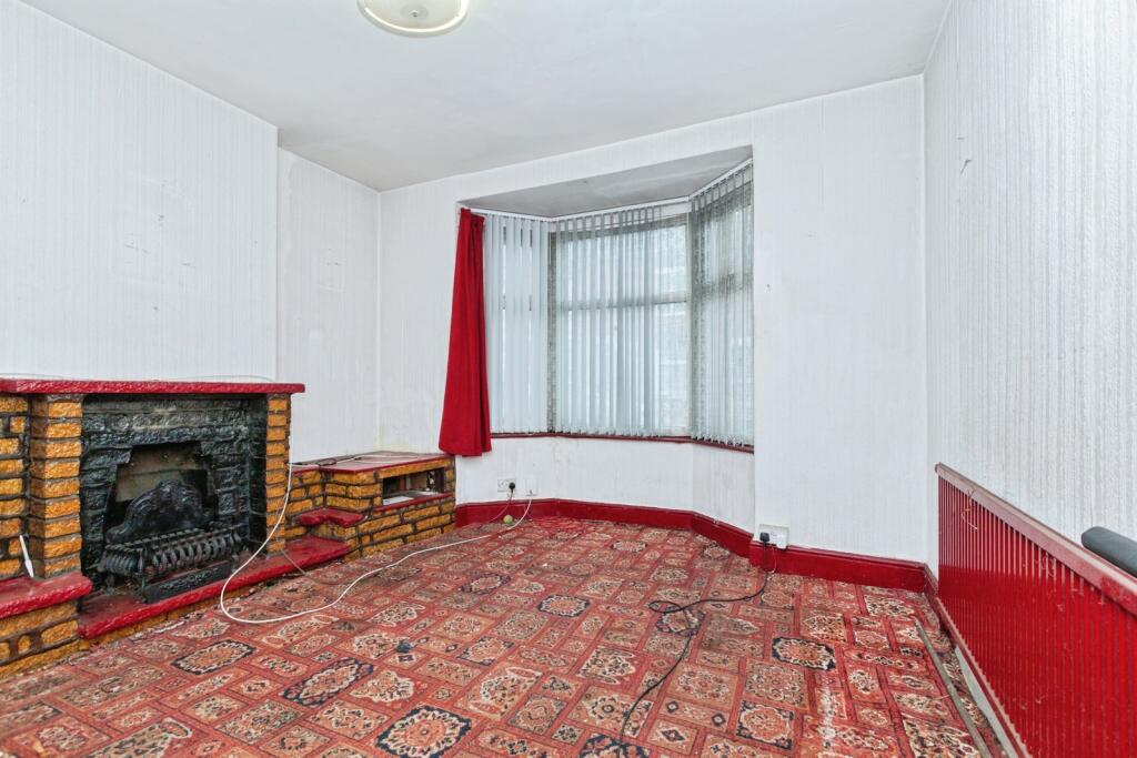 House in Leicester - View 2