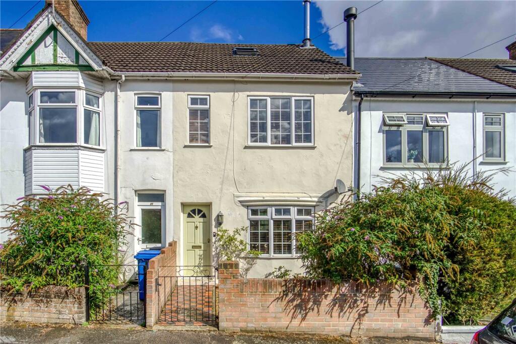 3-bed terraced on Mansfield Close, Lower Parkstone, Poole, Dorset, BH14, £400,000