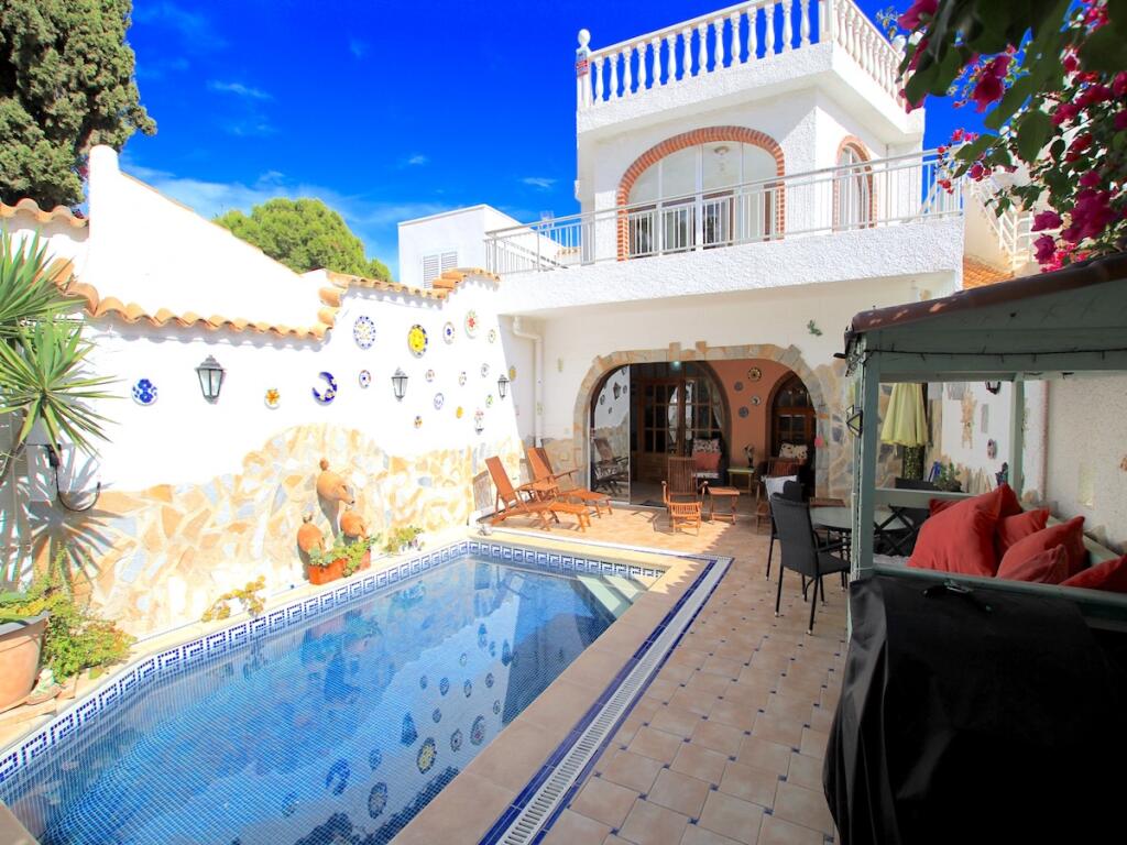 Main image of property: Valencia, Alicante, La Zenia