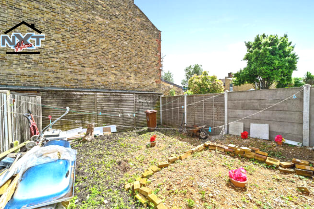 Apartment in London - View 2
