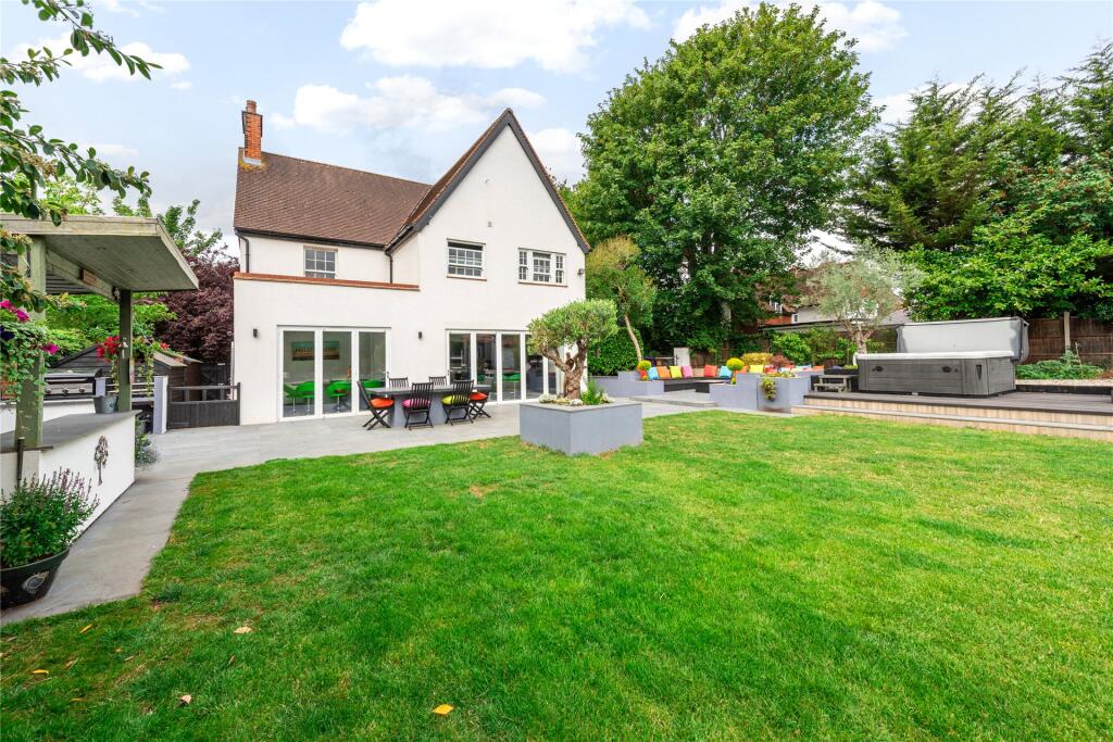 Main image of property: Green Lane, Letchworth Garden City, Hertfordshire, SG6