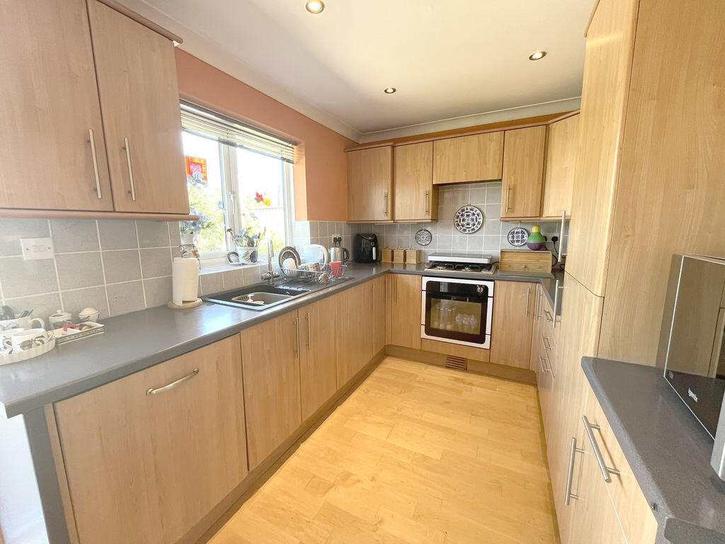 House in Dover, Deal - View 3