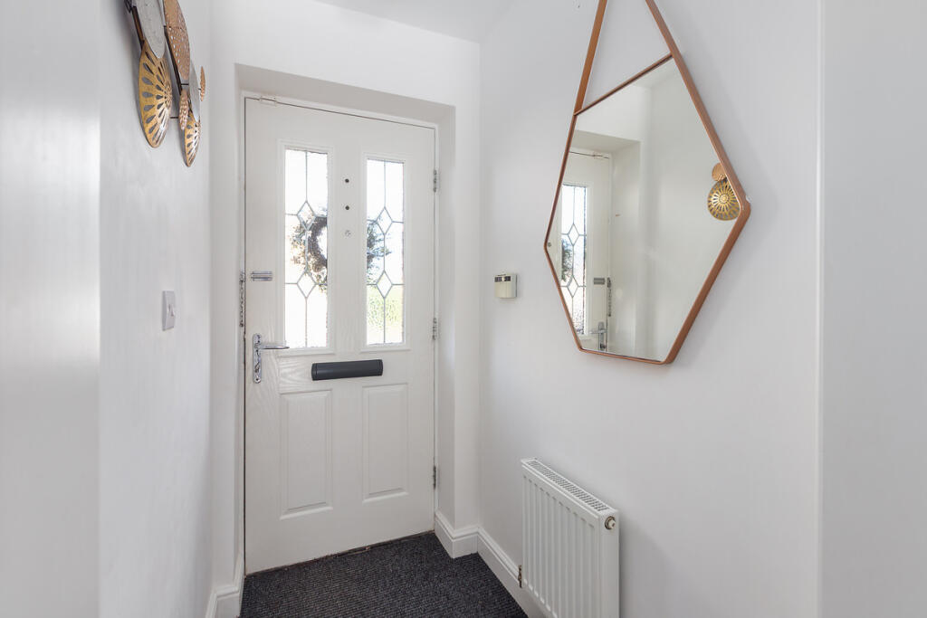 Unsworth Way, Lytham St. Annes, FY8 photo 3
