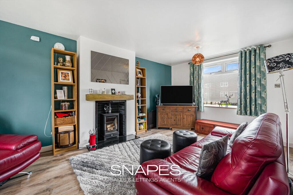 Rushton Drive, Bramhall, SK7 photo 3