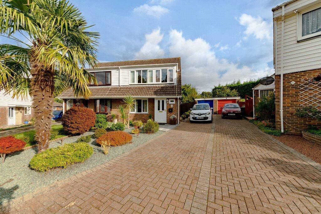 Main image of property: Staplehurst, Bracknell, Berkshire