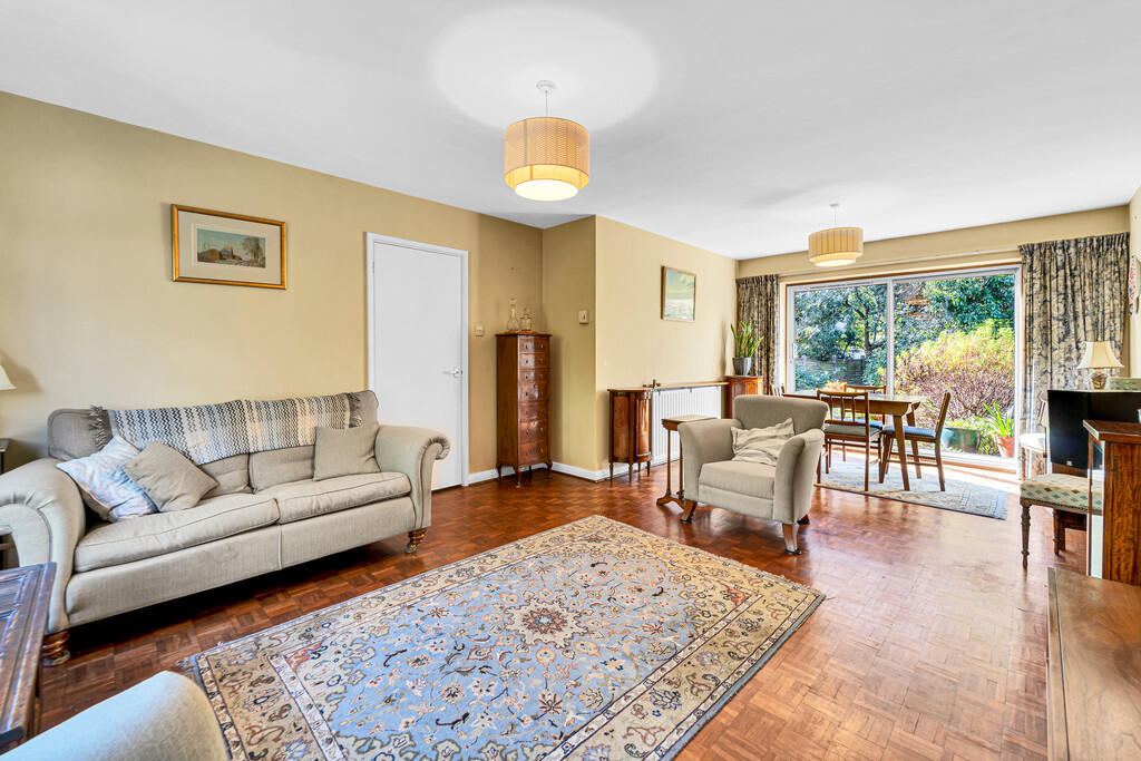Exeforde Avenue, Ashford photo 3