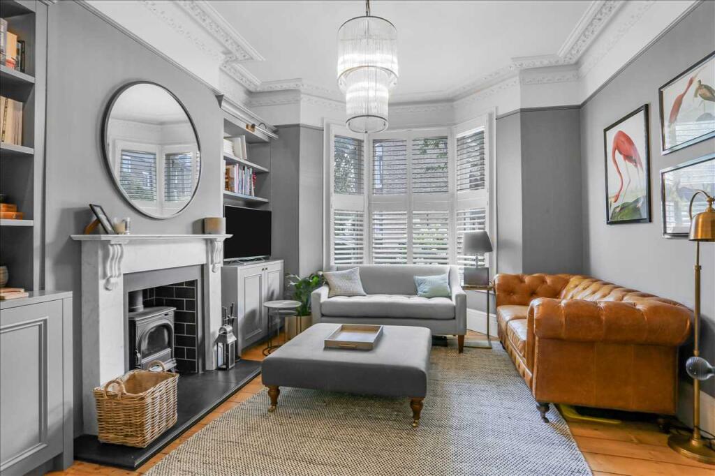 Tabley Road, London - More