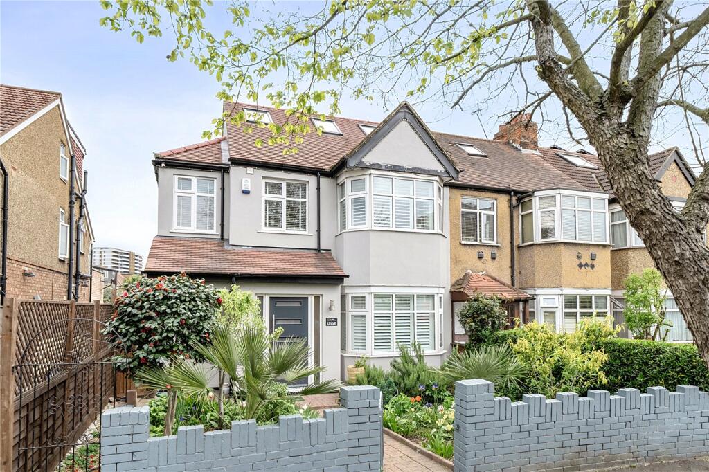 Main image of property: Horsenden Lane South, Perivale, Greenford