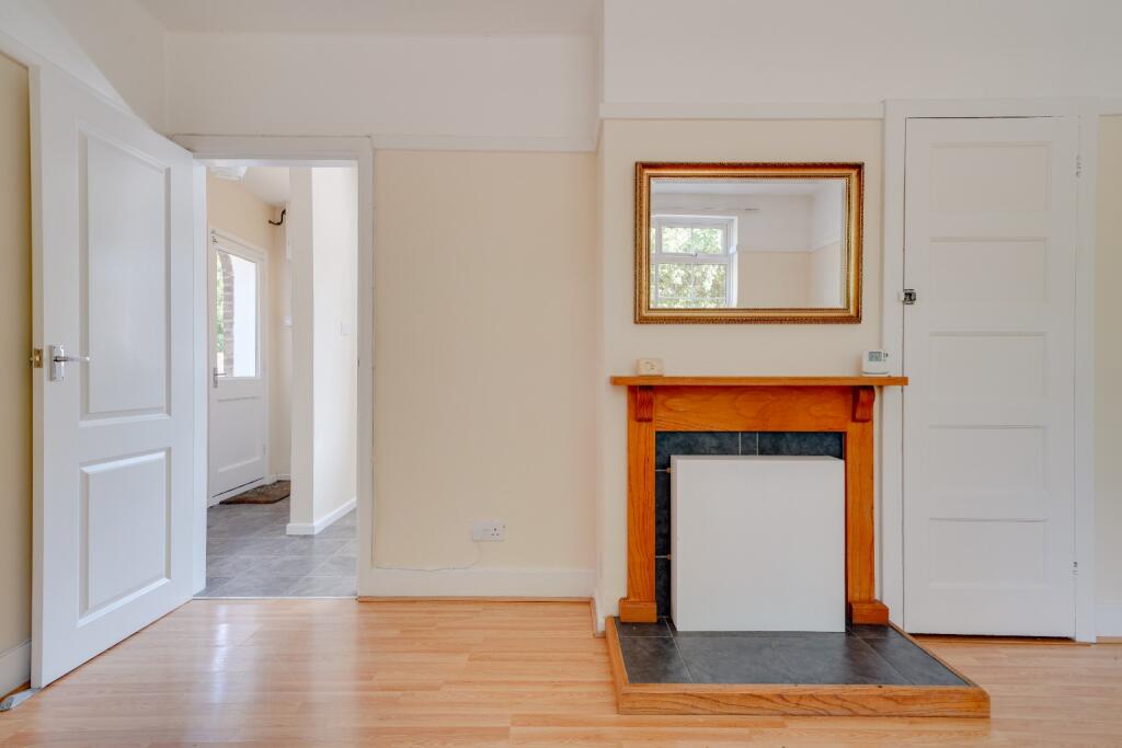 House in South Cambridgeshire, Bassingbourn-cum-Kneesworth - View 4