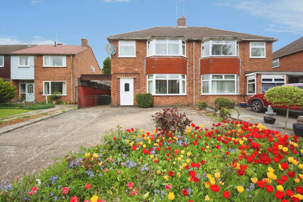 Main image of property: Valley Road, Radford Semele, Leamington Spa, Warwickshire, CV31