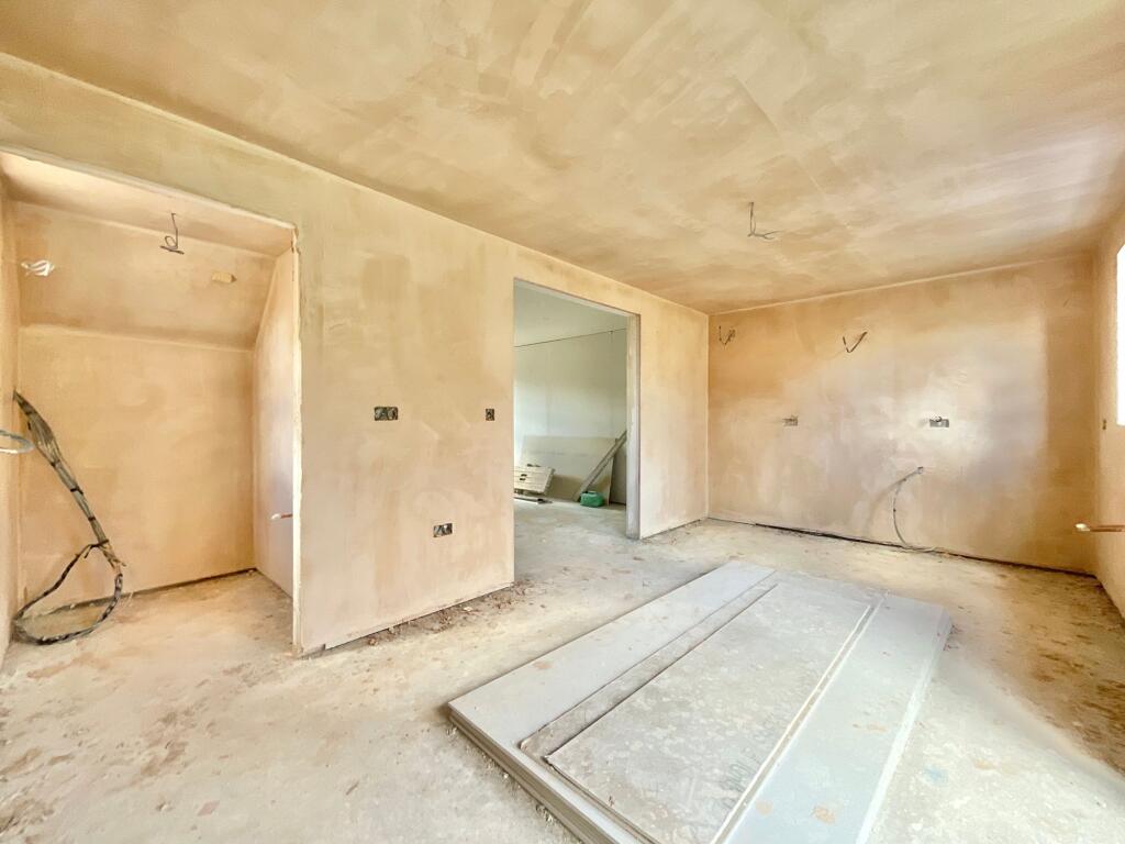 House in Stoke-on-Trent - View 5