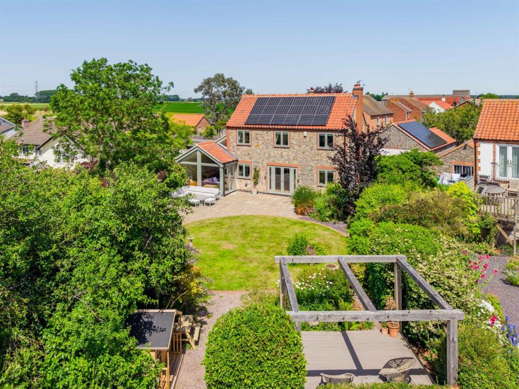 House in Rushcliffe, Top Green, Sibthorpe - View 4
