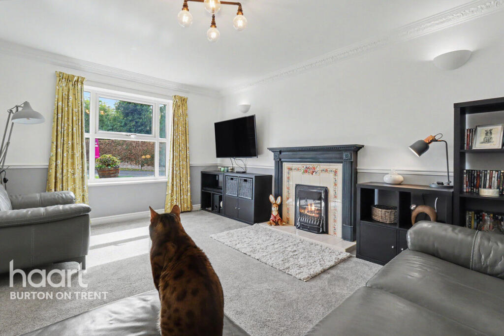 House in South Derbyshire, Woodville - View 4