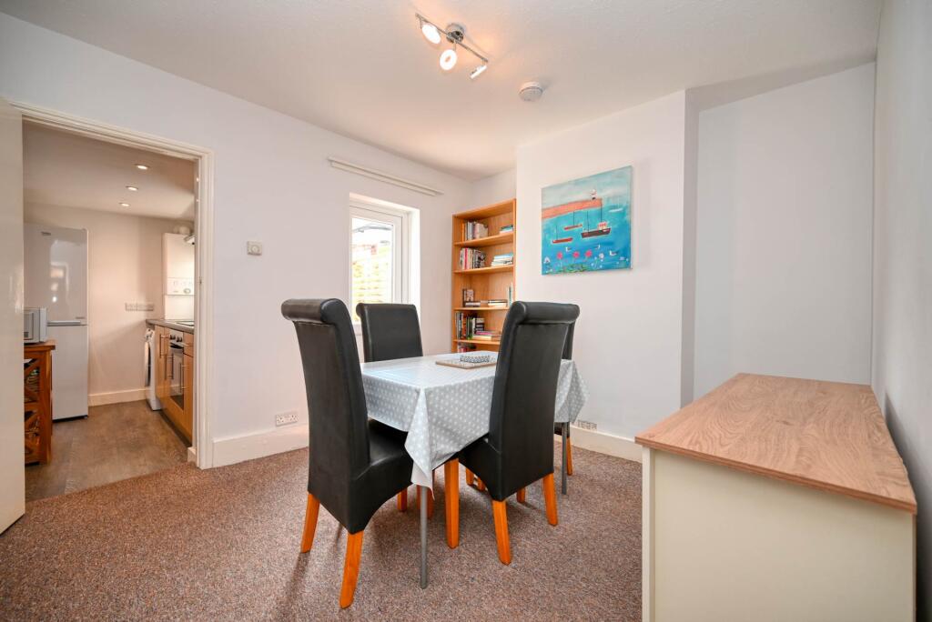 House in Reading - View 3