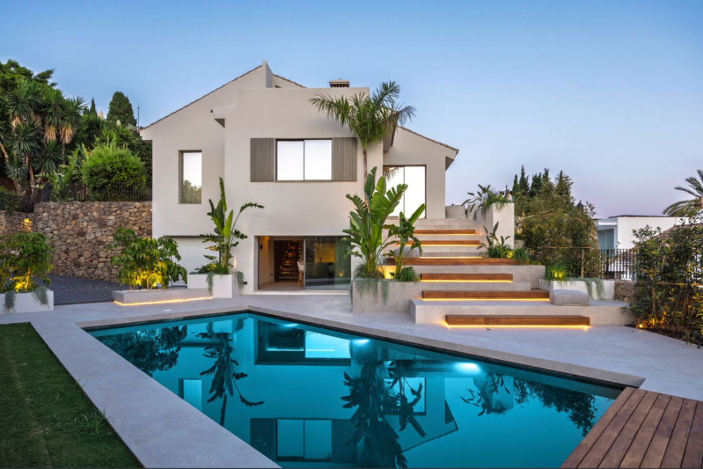 Main image of property: Nueva Andalucia, Málaga, Andalusia